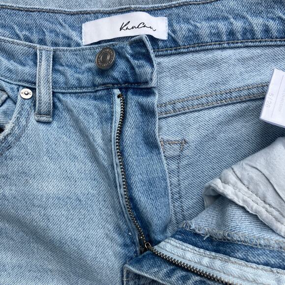 Kancan Jeans Light Wash Distressed Jeans Sz 5/26 Raw Hem High Rise Denim Boho - Picture 10 of 12